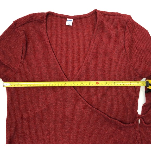 Old Navy Women’s Wrap-Front Red Top Small - Picture 4 of 8